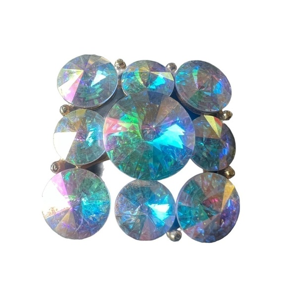 Vintage Weiss Aurora Borealis Rhinestone Brooch – Mid-Century Sparkle - Picture 5 of 17